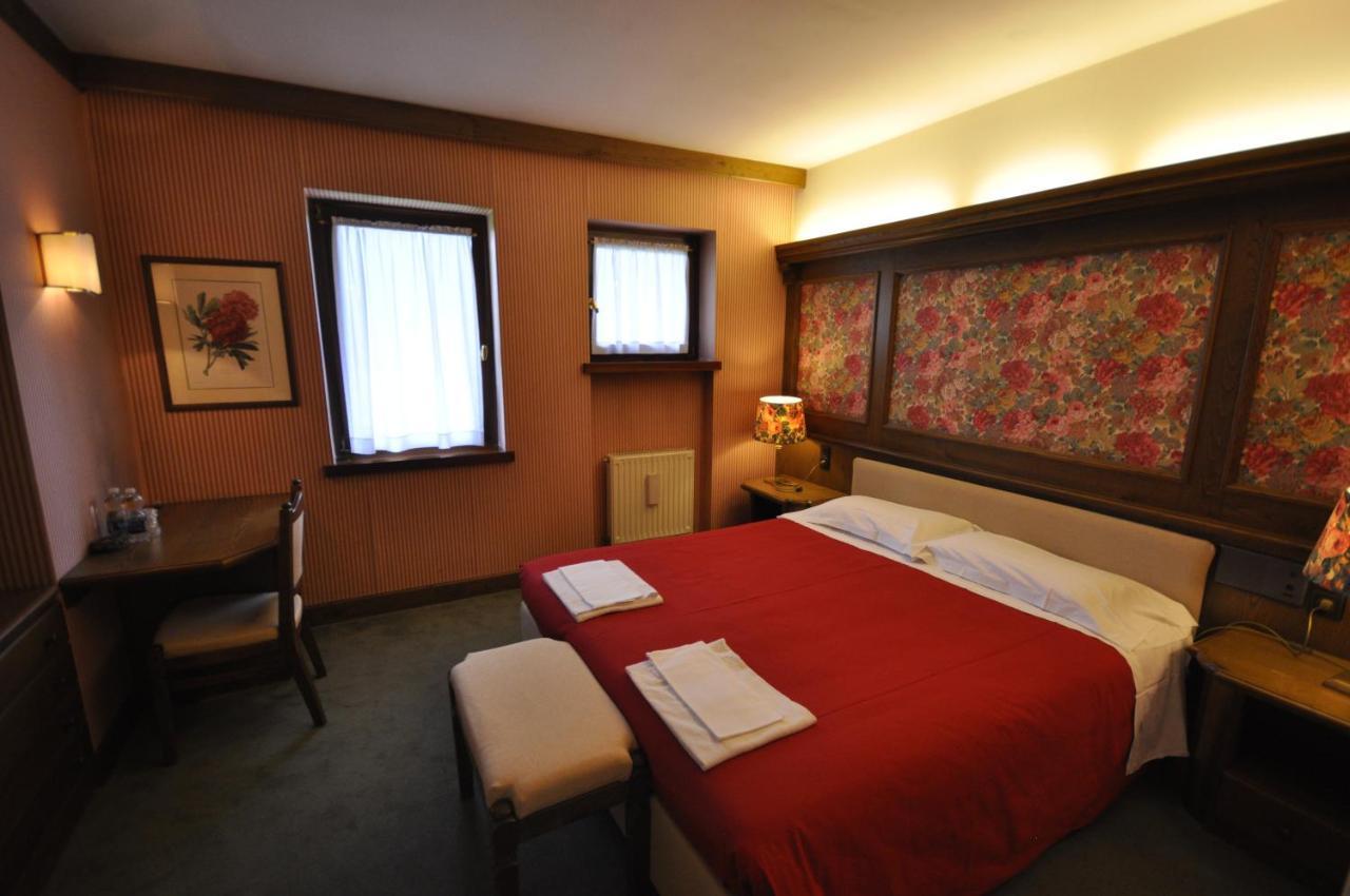 Hotel La Lepre Bianca Gallio Eksteriør billede